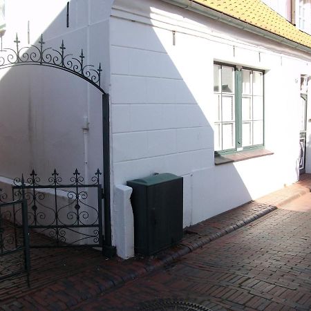 Appartamento Moij Stuuv Greetsiel Esterno foto